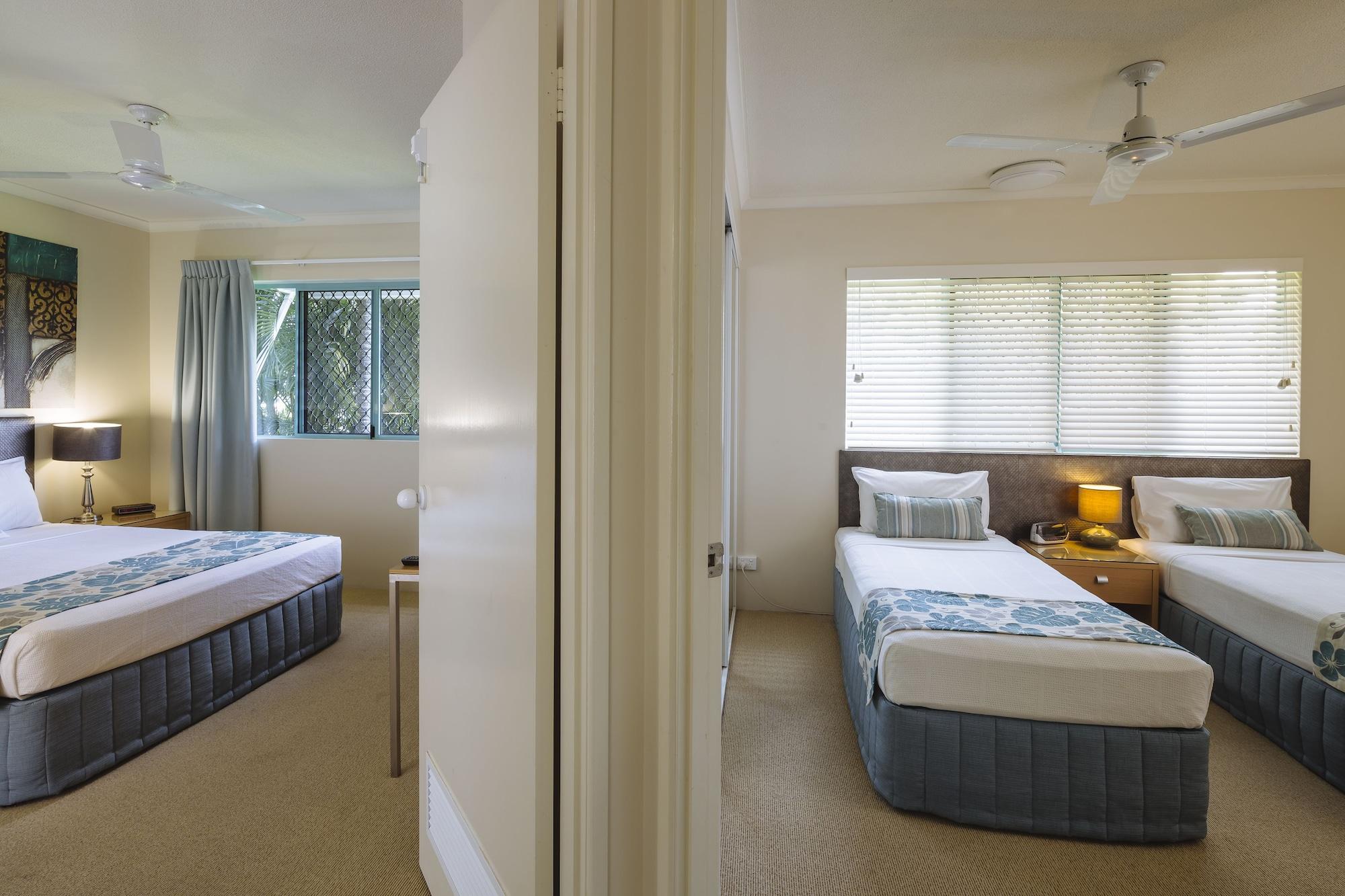 Coral Sands Beachfront Resort Trinity Beach Esterno foto