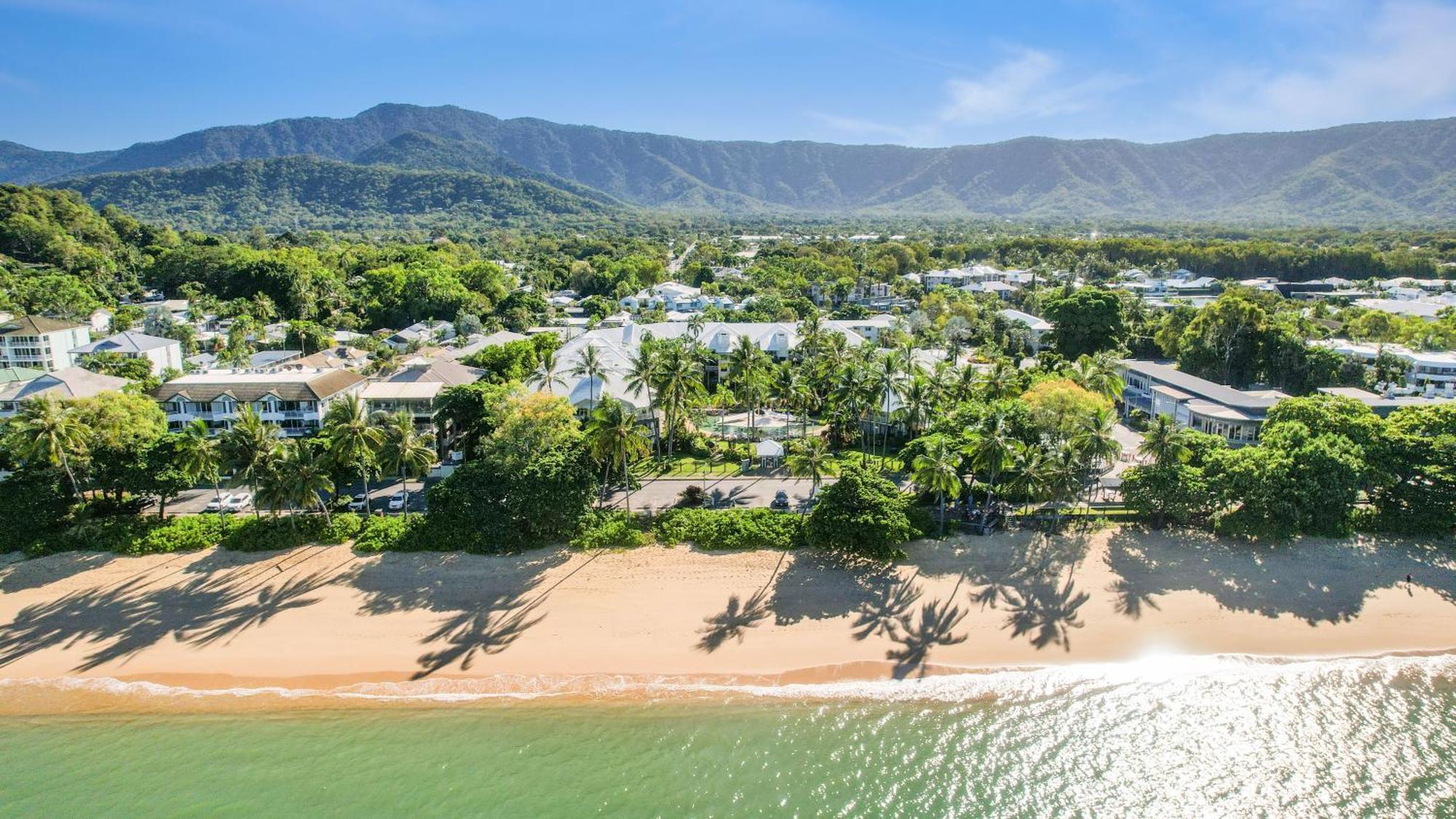 Coral Sands Beachfront Resort Trinity Beach Esterno foto
