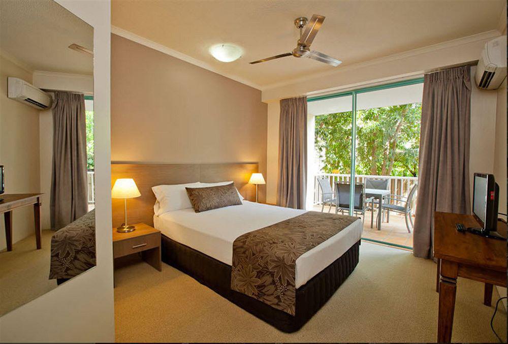 Coral Sands Beachfront Resort Trinity Beach Esterno foto